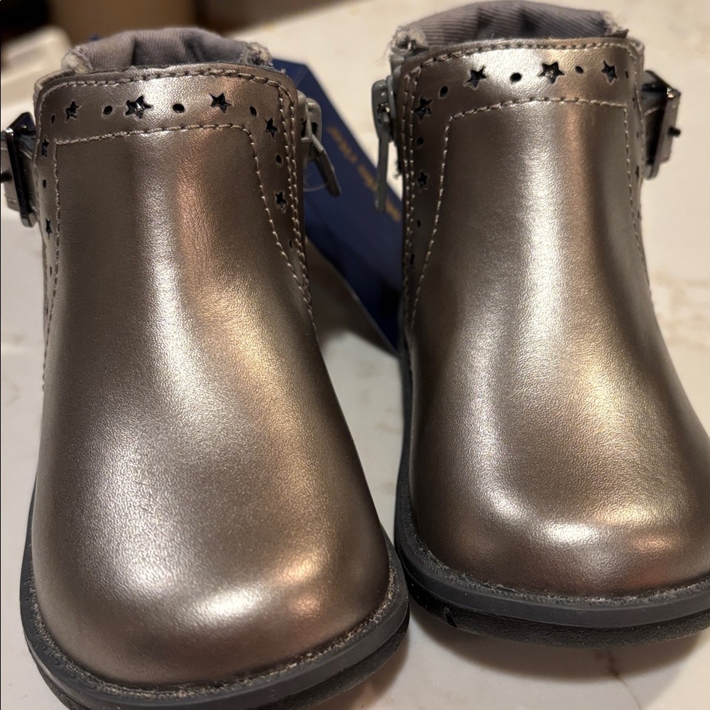 Stride Rite Steele Grey w Sparkle Ankle Boots toddler size 4 NWT - Picture 9 of 9